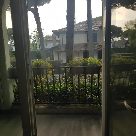 Su 3 Piani Con Giardino * Lido di Spina