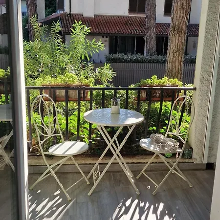 Su 3 Piani Con Giardino * Lido di Spina