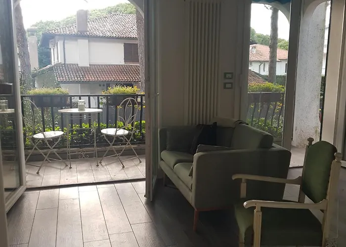 Su 3 Piani Con Giardino * Lido di Spina