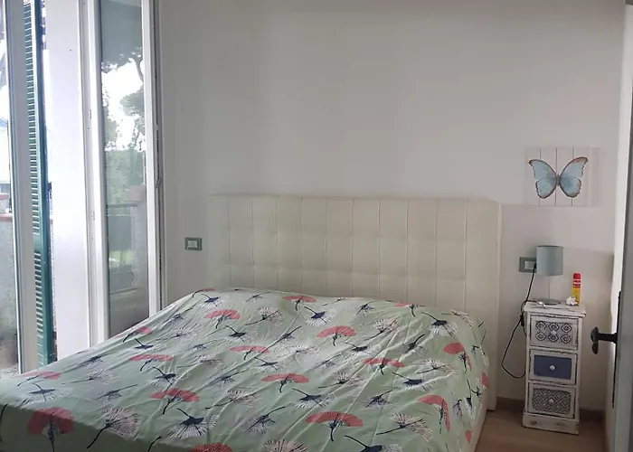 Su 3 Piani Con Giardino * Lido di Spina